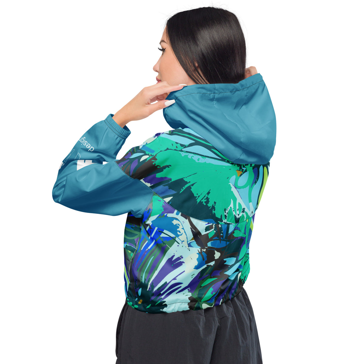 Women’s Desin Windbreaker